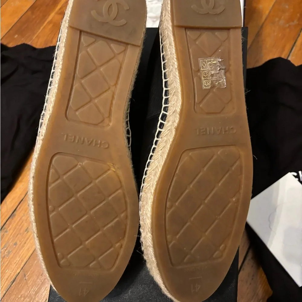 Authentic Lambskin CC Espadrilles 41 Black - Picture 8 of 13